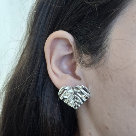 Brinco Folha em Formato de Coração - Folheado a Prata