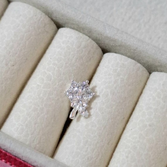 Piercing Flor com Pedras - Prata 925k