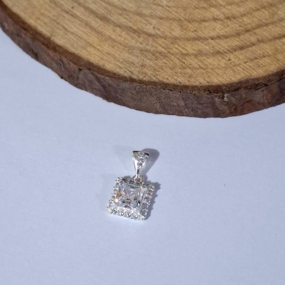 Pingente Formato Quadrado Cravejado - Prata 925k