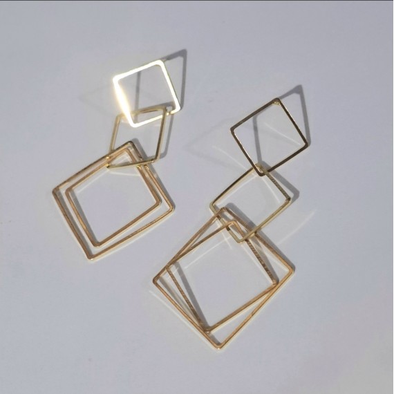 Brinco de Quadrados - Folheado a ouro 18k