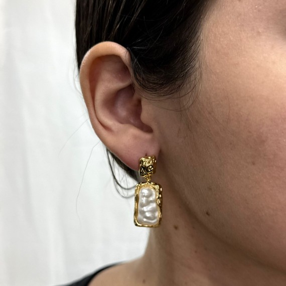 Brinco Pérola Orgânica - Folheado a Ouro 18k