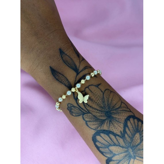 Pulseira de Bolinhas Lisa e Pérola com Pingente de Borboleta Pendurado - Folheado a Ouro 18k