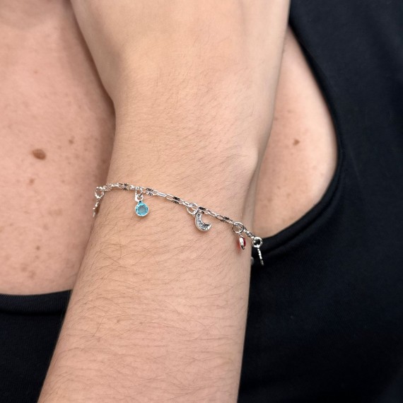 Pulseira com Pingentes Pendurados de Estrela + Lua e Pedras Coloridas - Folheado a Prata
