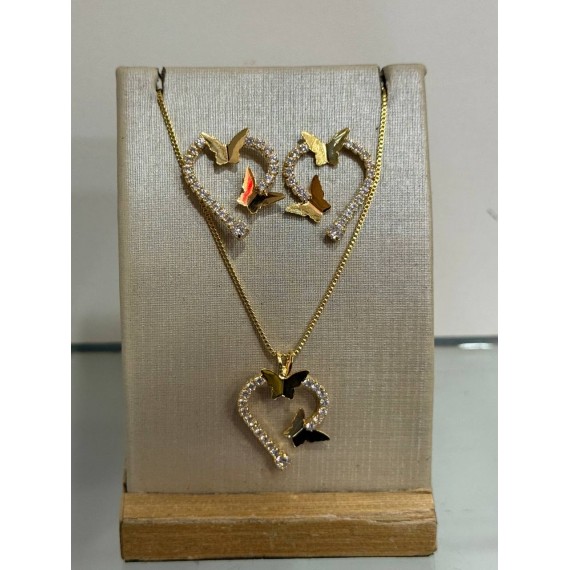 Conjunto de Coração Vazado Cravejado com Borboletas - Folheado a Ouro 18k