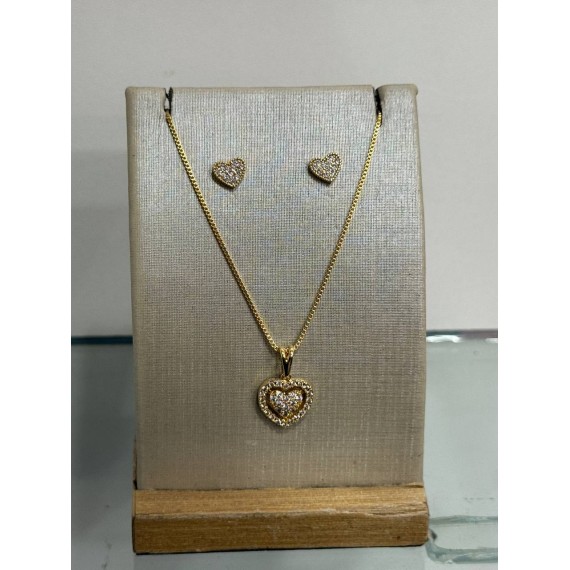 Conjunto de Coração Cravejado - Folheado a Ouro 18k