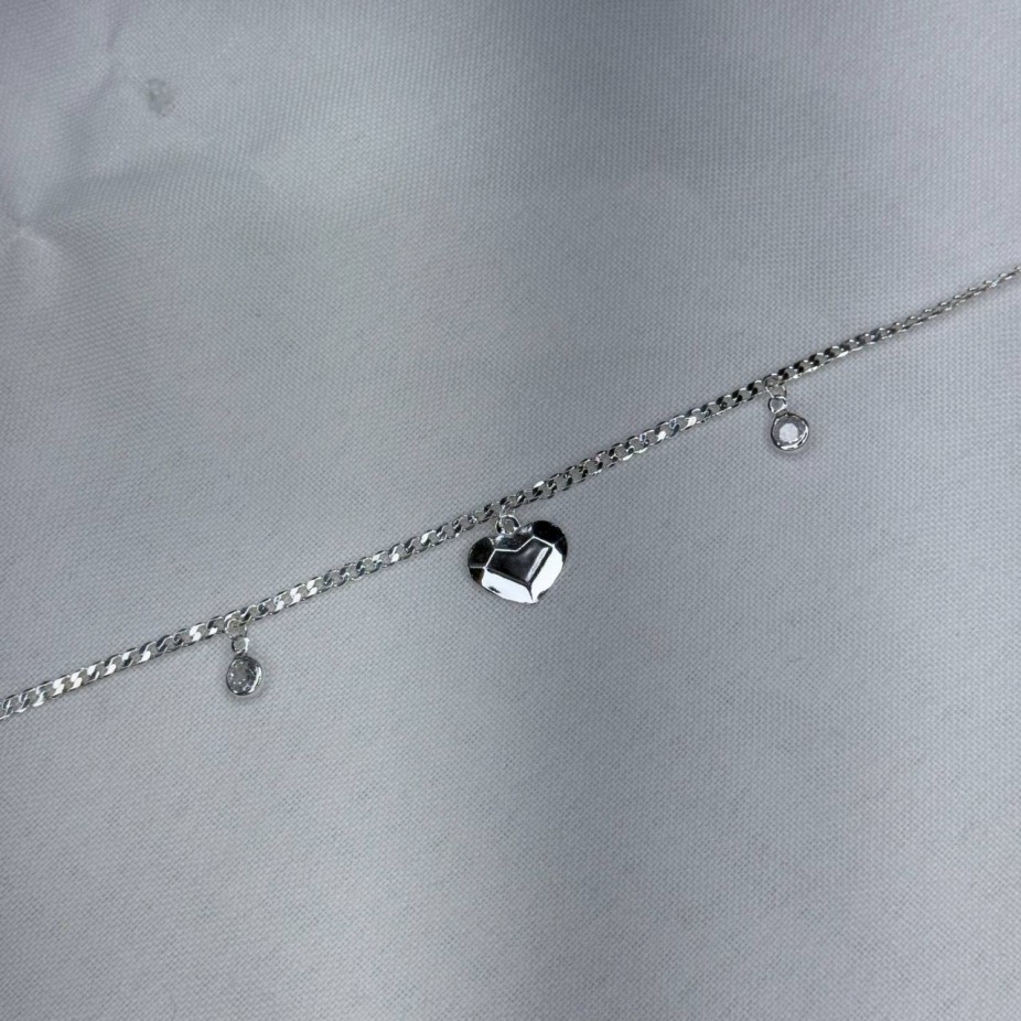 Tornozeleira Elo Grumet com Coração e Pedra - Folheado a Prata