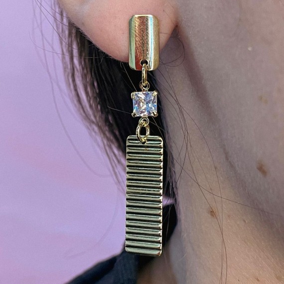 Brinco Pendurado Trabalhado com Pedra - Folheado a Ouro 18k