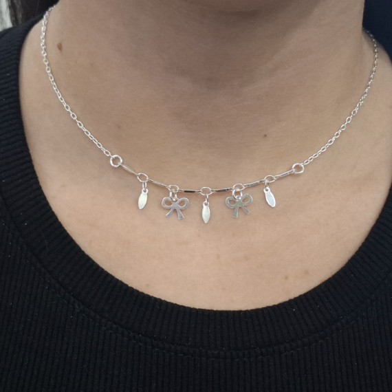 Choker com Pingentes Pendurados de Laço - Folheado a Prata