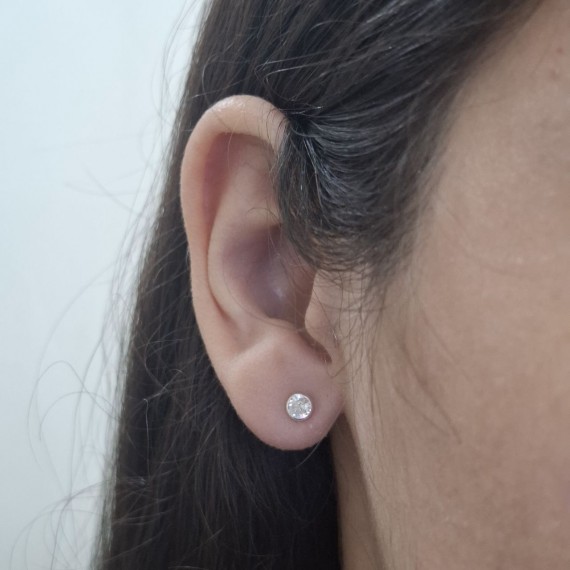 Brinco Redondo de Pedra - Prata 925k