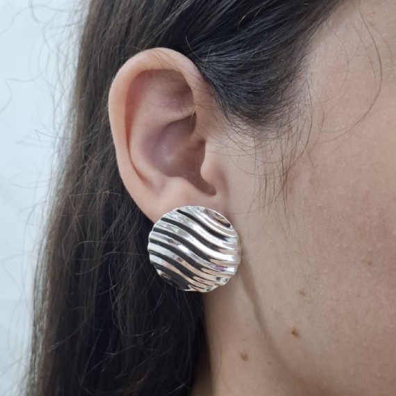 Brinco Redondo Ondulado - Folheado a Prata 