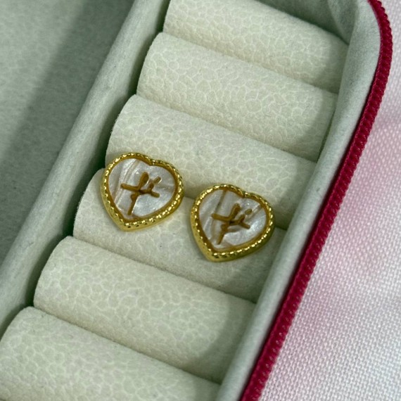 Brinco Formato Coração Escrito "fé" - Folheado a Ouro 18k