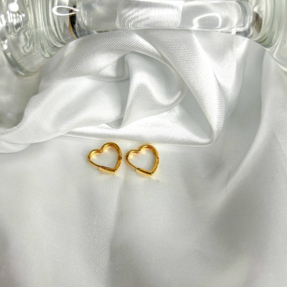 Argola Formato de Coração 11mm - Folheado a Ouro 18k