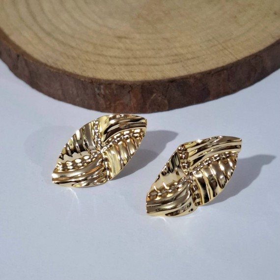 Brinco Formato Folha com Textura Ondulada - Folheado a Ouro 18k